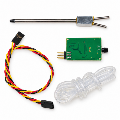 FrSky ASS-70 Air Speed Sensor Rückseite mit Pitotrohr und Kabel