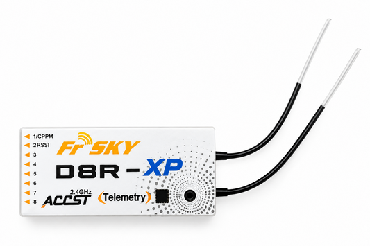 FrSky D8R-XP 2.4GHz ACCST Telemetry Empfänger – Vorderseite